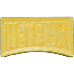 Compressa Netflix — MDMA 110mg; 4-MMC 26mg — Berlin, Germania
