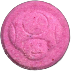 Compressa Mushroom — MDMA 159mg — Madrid, Spagna