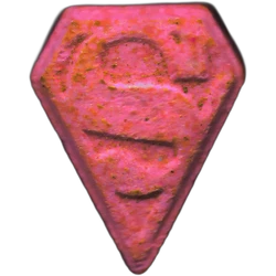 Compressa Superman — MDMA 69mg — Madrid, Spagna