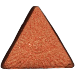 Compressa Illuminati — MDMA 54mg; Sugar — Barcelona, Spagna