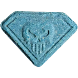 Compressa Punisher — MDMA 20mg; Caffeine 154mg — Berlin, Germania