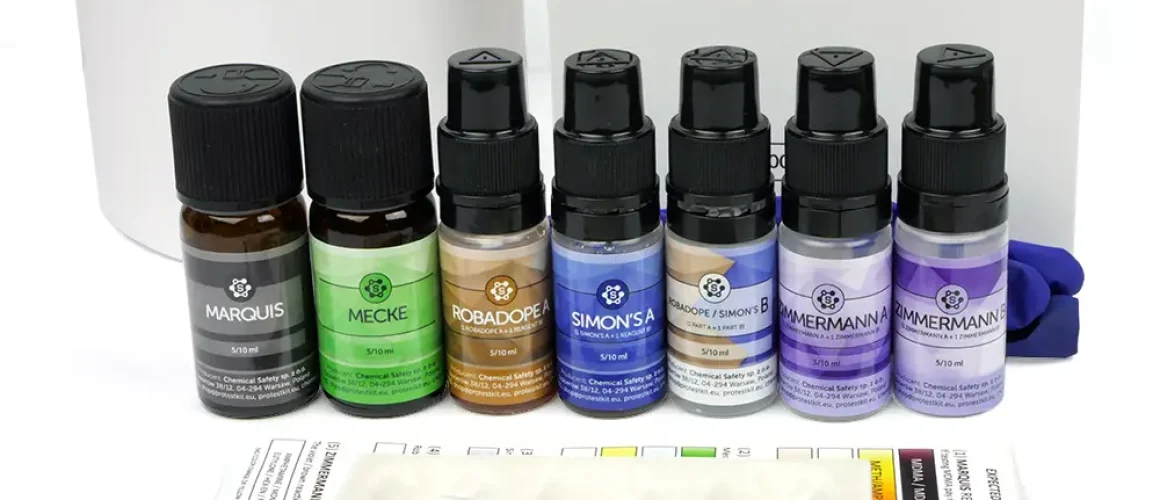 Kit di test per MDMA con i reagenti Marquis, Mecke, Robadope, Simon's, Zimmermann