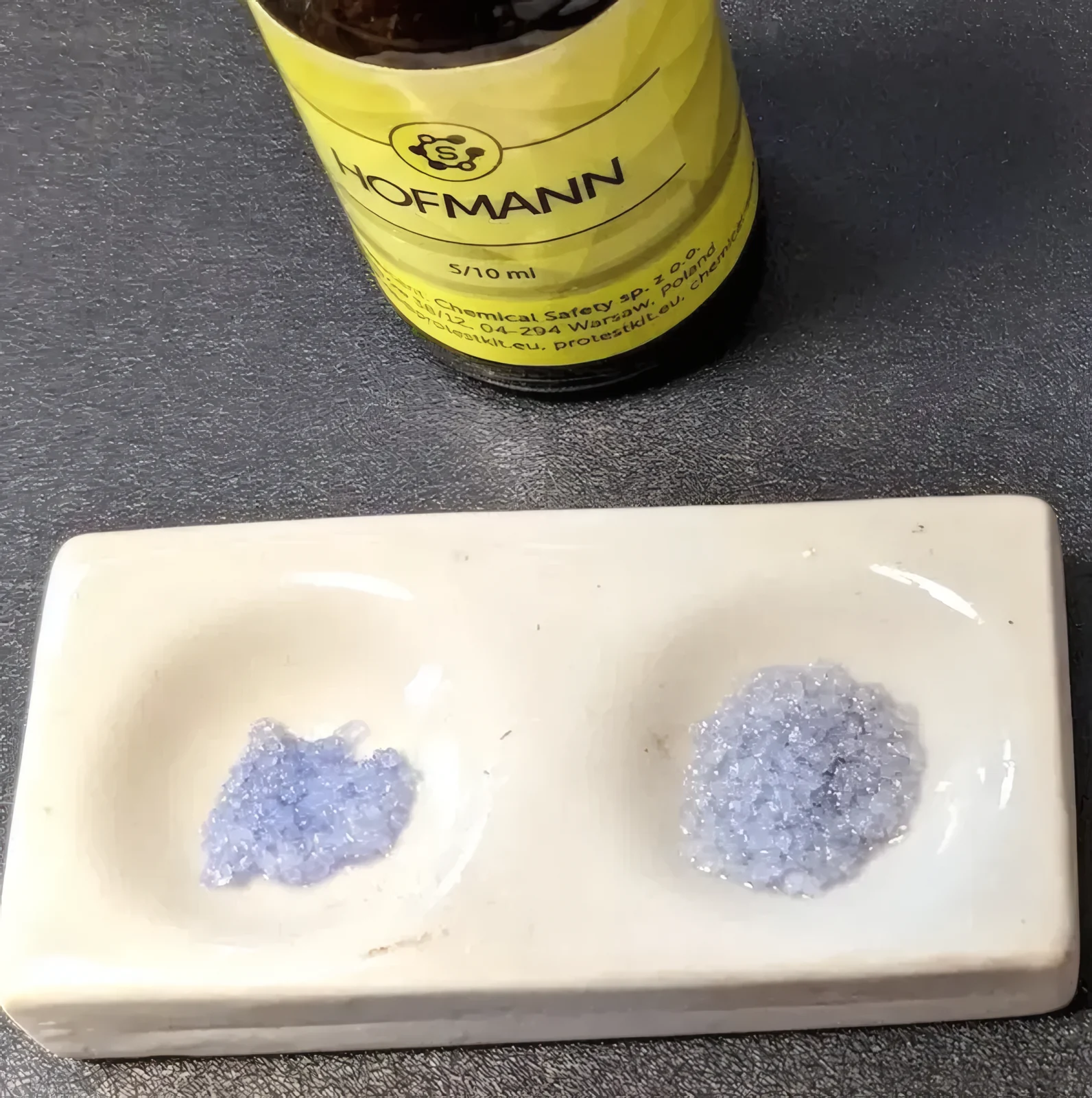 L'LSD fa diventare blu il reagente Hofmann